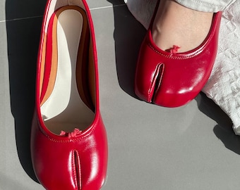 Tabi Schuhe Frauen, Vintage Handgefertigte Schuhe, Ballerinas, Tabis Schuh Größe 12, Schwarz Rot Split Toe Mary Janes