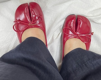 MelaraIreland Tabi Flat Shoes,Women Mary Janes, Vintage Handmade Shoes, Split Toe Ballet Flats, Black Tabi