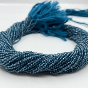 Koraliki London Blue Topaz Faceted Rondelle 2 mm Koraliki London Blue Topaz 13 cali Koraliki London Blue Topaz AAA Koraliki Blue Topaz Minimalistyczne