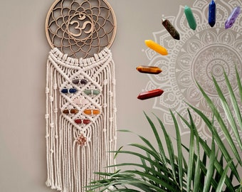 Chakra Dreamcatcher, Chakra Macrame Wall Hanging with 7 chakra crystals, Removable chakra stones