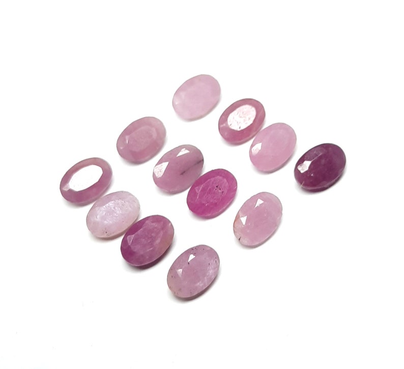 Sapphire Faceted 12 Pcs Lot High Quality Gemstone. NATURAL Pink Sapphire Cut Gemstone Oval Shape Lot Size 6x4 mm AAA