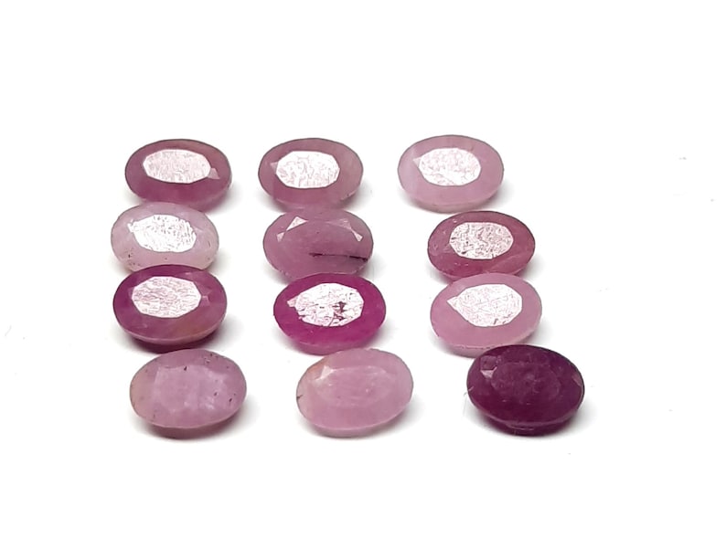 Sapphire Faceted 12 Pcs Lot High Quality Gemstone. NATURAL Pink Sapphire Cut Gemstone Oval Shape Lot Size 6x4 mm AAA