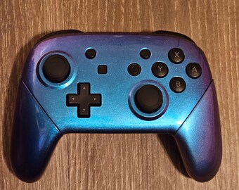 Chameleon Blue/Purple Pro Controller