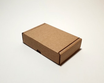 Cardboard gift boxes with lid - 9 x 6 x 2 cm | 3.55 x 2.35 x 0.8 ''