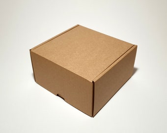 Cardboard gift boxes with lid - 16 x 16 x 9 cm | 6.3 x 6.3 x 3.55 ''