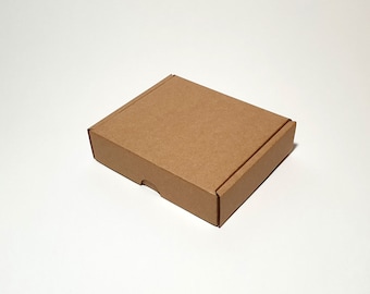 Shipping mailing boxes from cardboard with lid - 11.5 x 10 x 3 cm | 4.5 x 3.9 x 1.2 ''