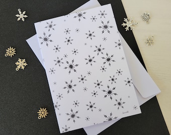 Pack of 10 Scattered Crochet Snowflakes Blank Winter Holiday Greeting Cards with White Envelopes (US & CA) Happy Holidays Christmas Card Set