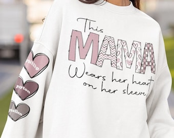 Cette maman porte son cœur sur sa manche, Saint-Valentin, Fête des mères, cœurs griffonnés, Sublimation, Design Digital download, Chemise, PNG