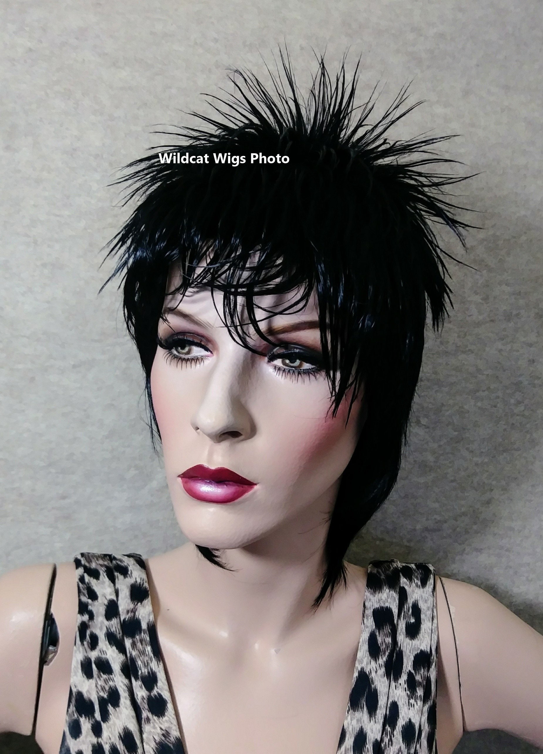 Quality 80's Heavy Metal style wig .. Joan Jett .. Motley Crue .. Unisex!