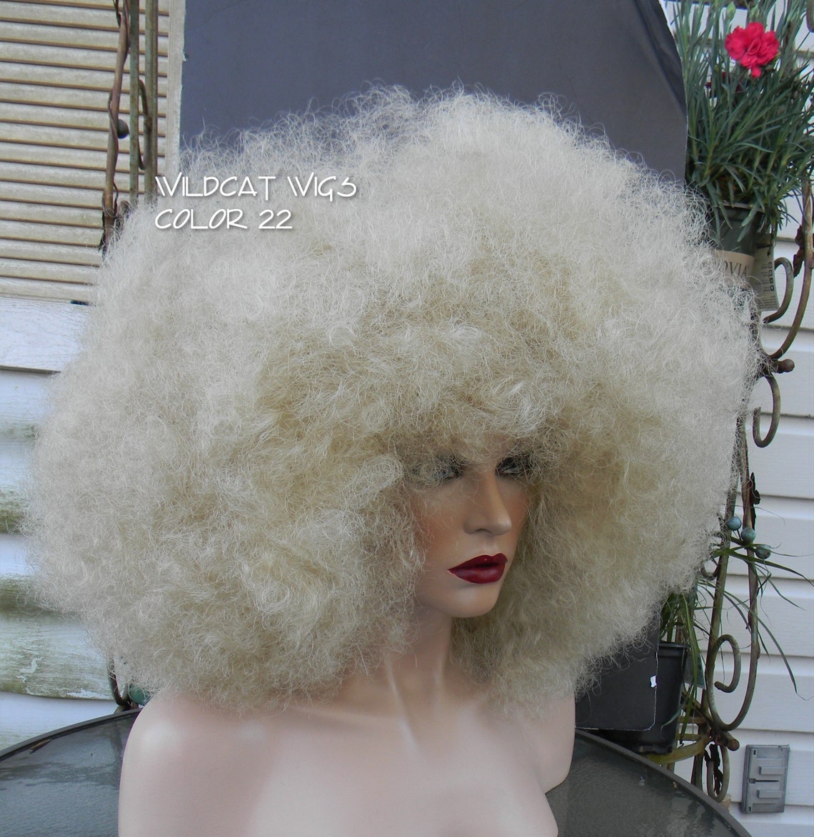 AFRO .. Big Jumbo Afro Wig .. Blonde .. Unisex Wig .. Costume, Theater ...