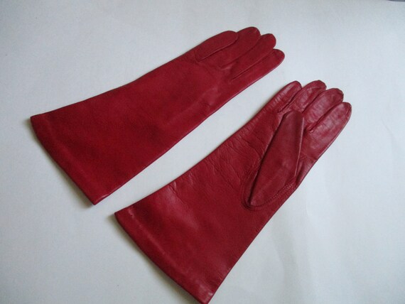 Vintage Italian Red Leather Women's Gloves, Over … - image 3
