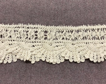 Vintage Pillowcase Lace, Antique Lace, 21 inches  Vintage Lace, 4 Inch Wide Vintage Lace, White Vintage Lace, White Pillowcase Lace