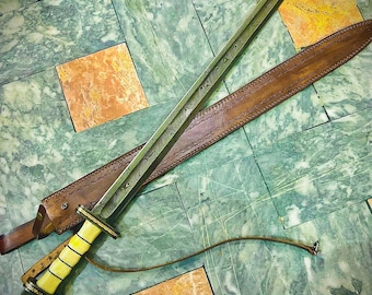 Espada vikinga de Oslo forjada a mano: réplica nórdica con funda de cuero