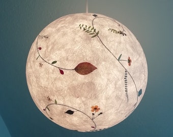 round paper lampshade & pressed plants, flowers and leaves hanging lamp ceiling lamp natural materials