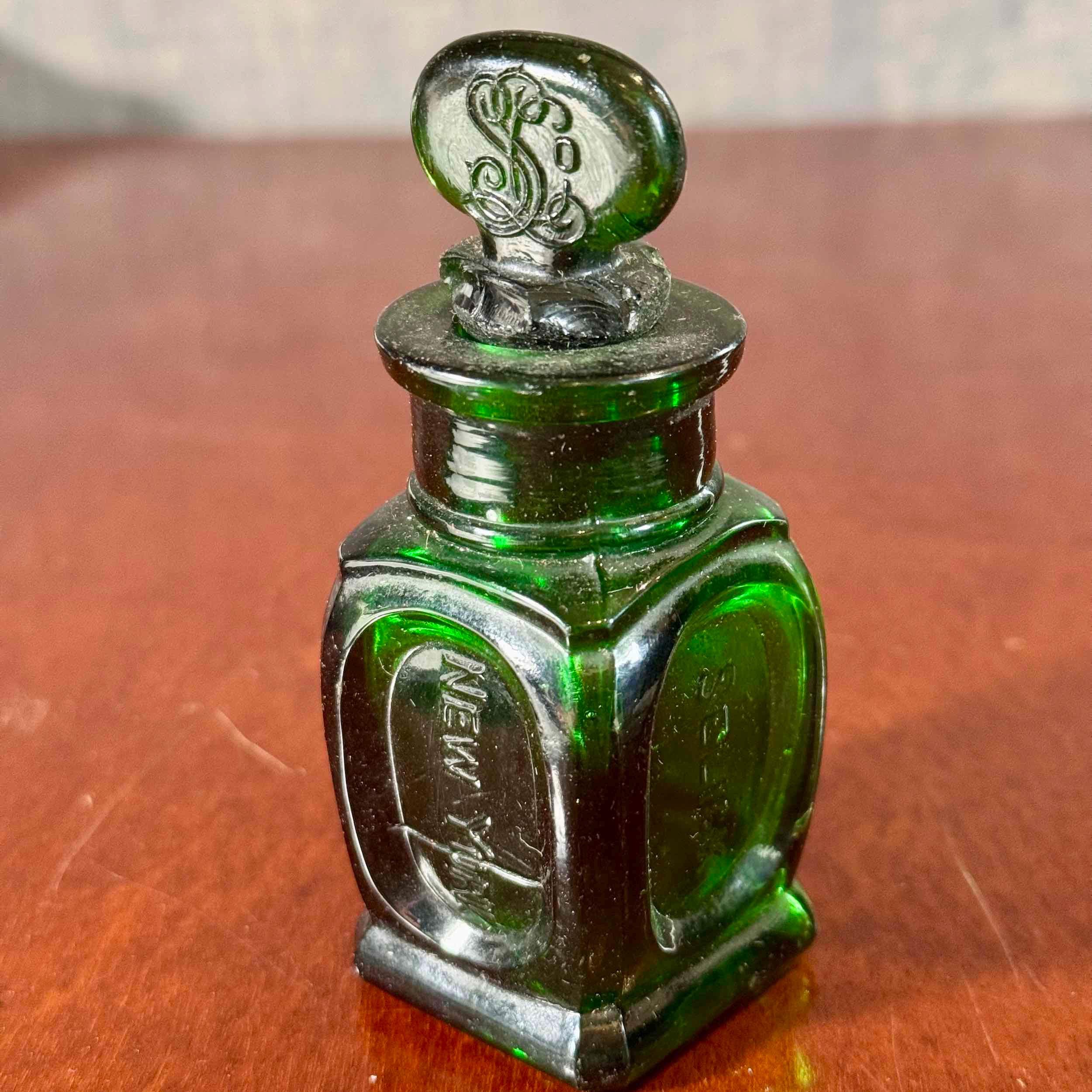 Antique Emerald Green Larkin Bottle with Stopper – 19th c. Embossed Glass Premium, Smelling Salts or Toiletry Use