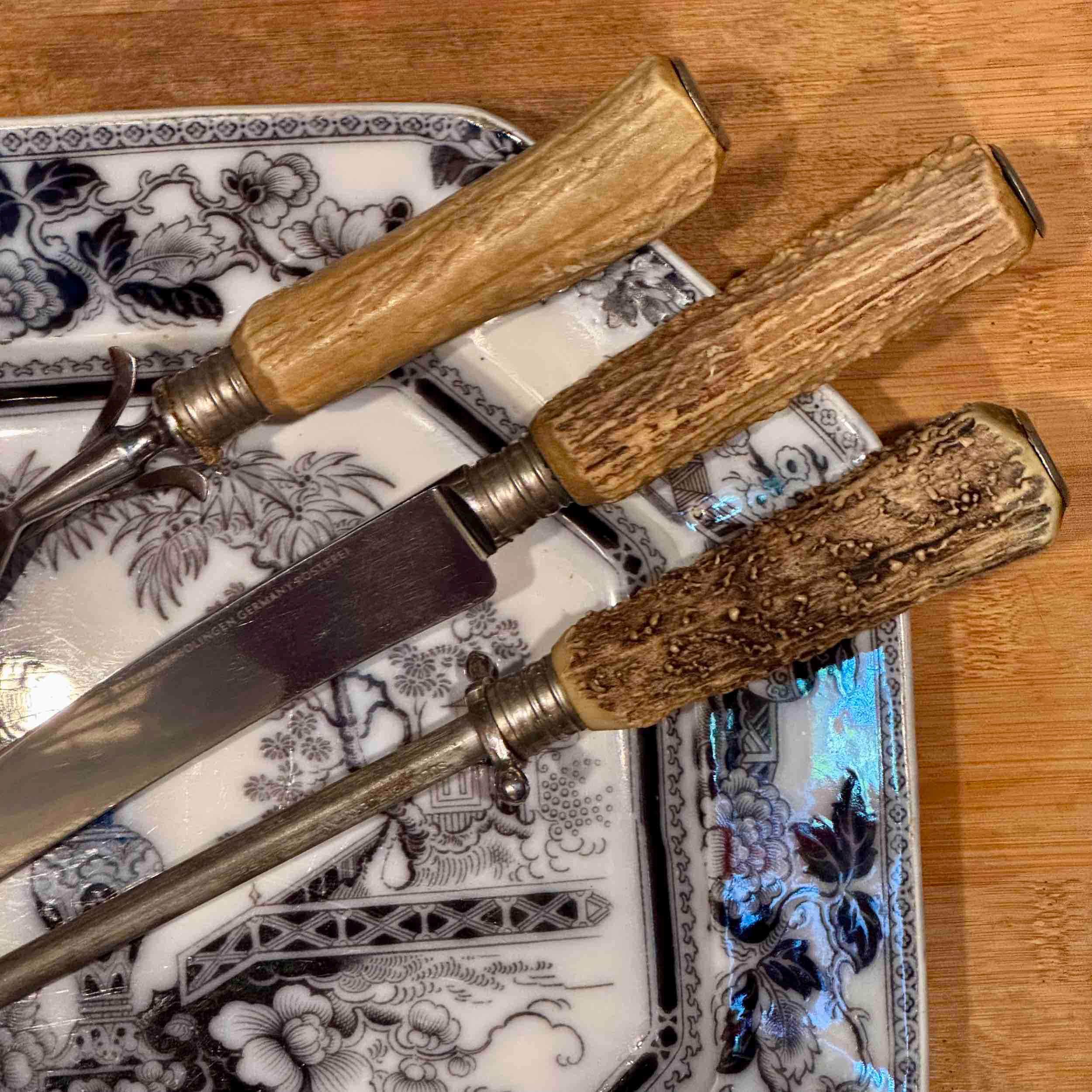 SOLINGEN リンダーゾーリンゲン　鹿彫刻　 Old Solingen Vintage German SOLINGEN Scissors “HERDER & SOHN” | eBay