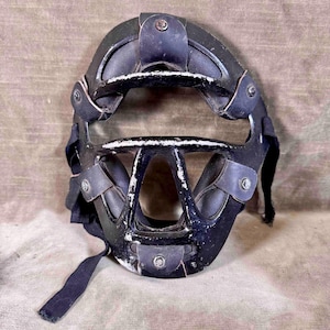 Vintage Aluminum Catcher’s Mask, 1940s 1950s Baseball Equipment, Vintage Sports Decor, Mid Century Ballpark Memorabilia