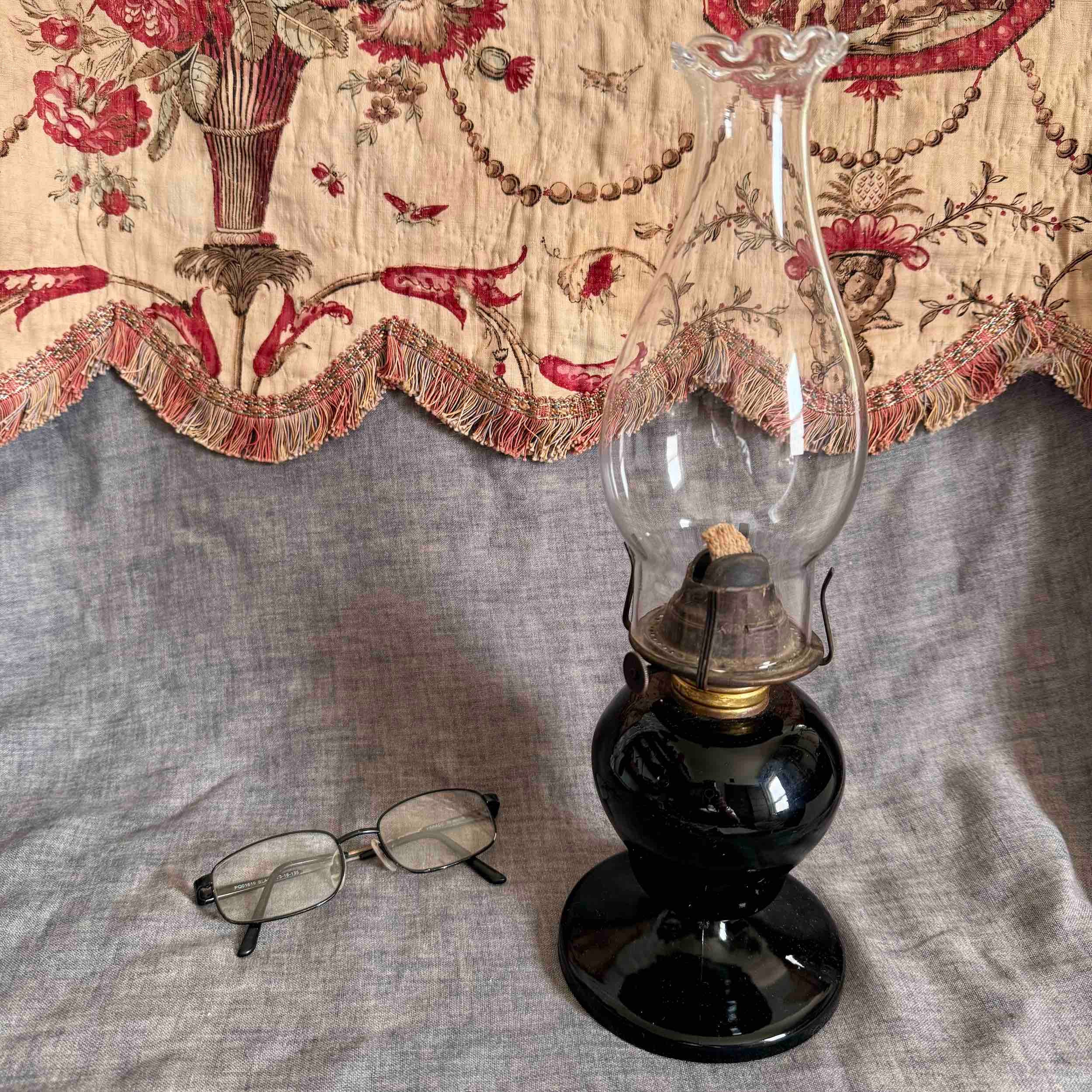 Antique Amethyst Oil Lamp - Etsy, image size:2500x2500