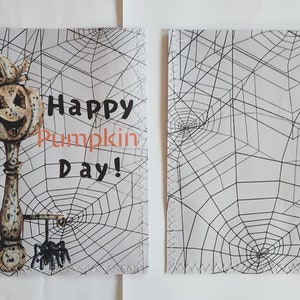 Halloween Paper Party Favor Bags: Spider Web Pumpkin Design