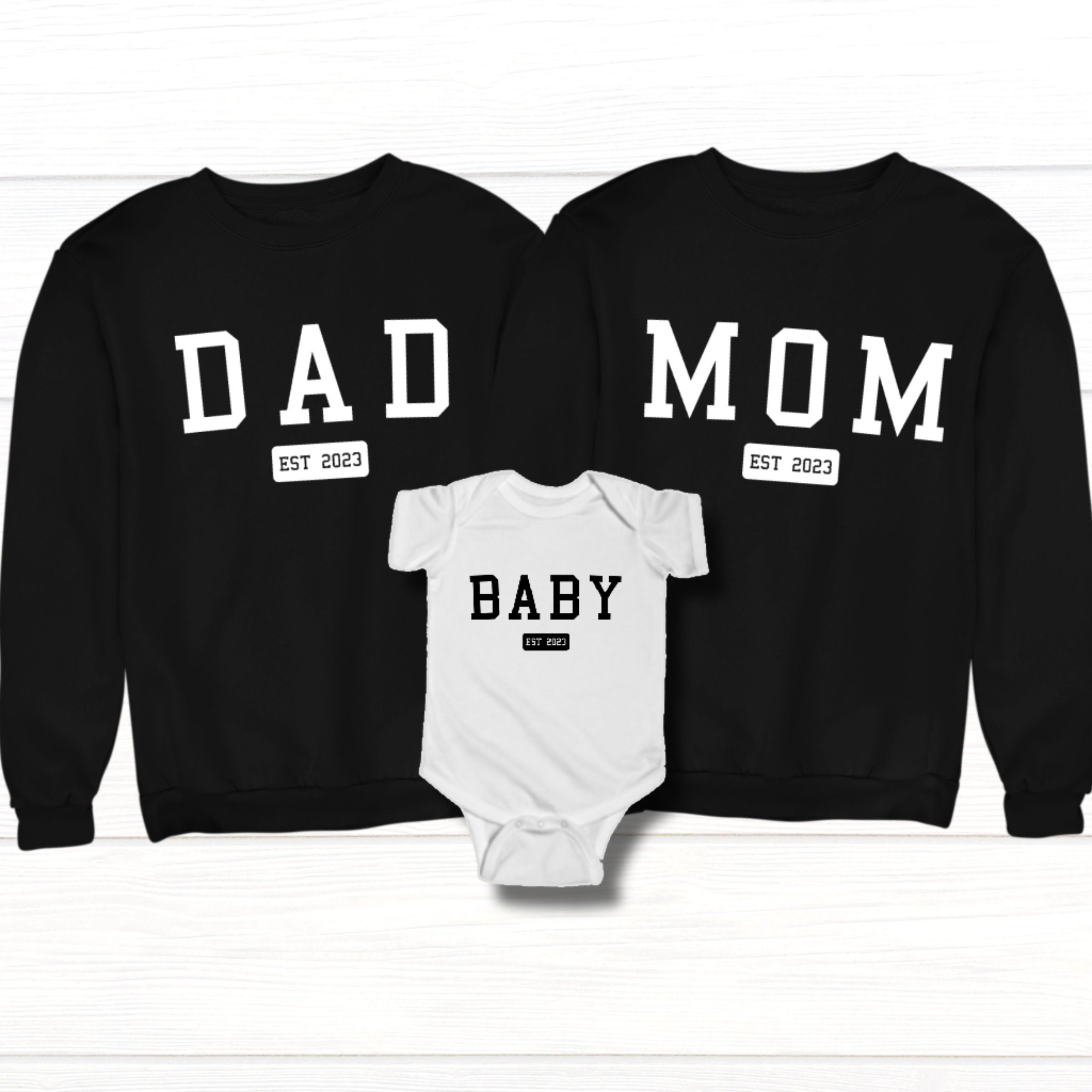 Mommy daddy and store baby matching shirts