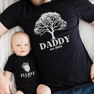 Papa Baby personalisierte passende Shirts, Baum Eichel Shirts, Vater Sohn T-Shirts, Papa und ich Outfit, süßes Geschenk für Ehemann, benutzerdefinierte Vatertag