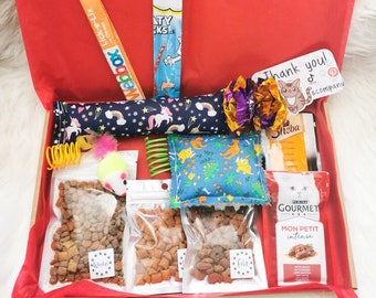 Cat Toy and Treat Gift Box, Cat and Kitten Hamper, Cat Pamper Box, Handmade Catnip Toys, Gifts for Cat Lovers, Crazy Cat Lady Presents