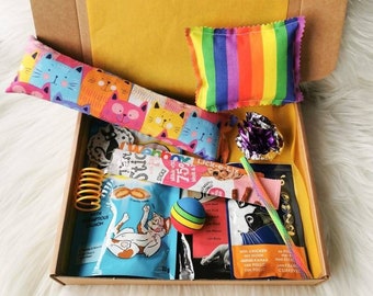 Cat Toy and Treat Gift Box, Cat and Kitten Gift Box, Cat Goodie Box, Handmade Catnip Toys, Gifts for Cat Lovers, Crazy Cat Lady Presents
