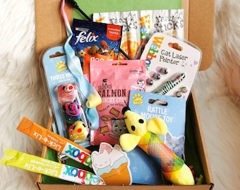 Cat Toy and Treat Gift Box, Cat and Kitten Hamper, Cat Goodie Box, Crazy Cat Lady Presents, New Pet Gifts, Gotcha Day Presents