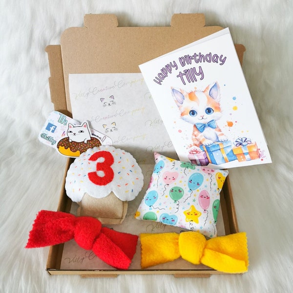 Katzen Geburtstagsgeschenkbox mit personalisiertem Cupcake und Karte, Geschenke für Katzenliebhaber, Katzengeburtstagsgeschenke, Gotcha Day Geschenke, kleine Geschenkideen