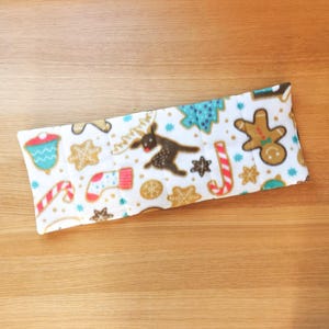 Fleece Pet Window Mat With Non-Slip Backing, Three Sizes Available, Gifts for New Cat and Dog Owners, Bird Watching Mat for Indoor Cats Cream Christmas