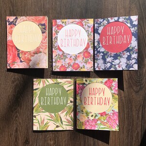 Pacote de 5 cartões de aniversário florais | Cartões de aniversário caseiros | Folha de palmeira cartão comemorativo | Cartões de aniversário coloridos | Cartões feitos à mão