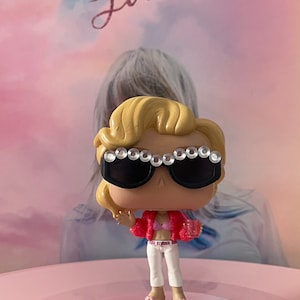 taylorswift #funkopop #custom Taylor swift funny, Taylor swift album, Funko  pop, funko pop taylor swift 