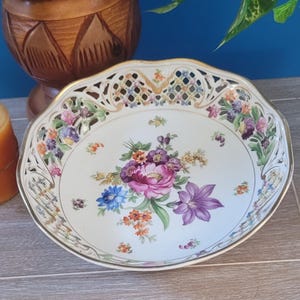Schumann Bavaria reticulated porcelain serving bowl  "Chateau Dresden" pattern collectible home decor