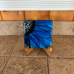 Blue flower drink coaster, hand painted with alcohol inks on 4-1/4 inch ceramic tile