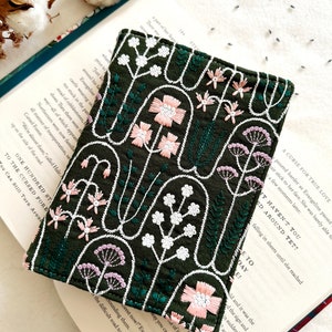 Embroidery Kindle Cover With Elastic Closure, Padded Kindle Sleeve, Flowers Kindle Pouch, Book Accessories, Green Kindle Case, Bookish Gifts image 1