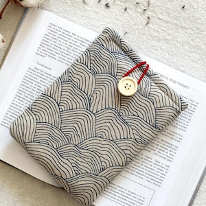 Japanese Kindle Paperwhite & Scribe Case, Oriental Kindle Sleeve, Padded Ebook Cover, Book Accessories, Bookish Gifts, Kindle Pouch