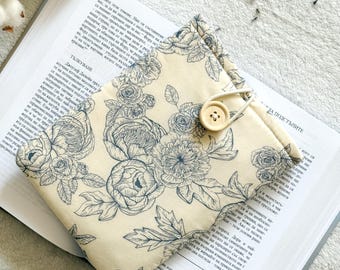 Floral Kindle Paperwhite & Scribe Case, Kremowy pokrowiec Kindle, Wyściełana okładka ebooka, Akcesoria do książek, Prezenty książkowe, Etui Kindle dla czytelników