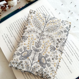 Embroidery Kindle Cover With Elastic Closure, Padded Kindle Sleeve, Flowers Kindle Pouch, Book Accessories, E-reader Case, Book Lover Gift image 1