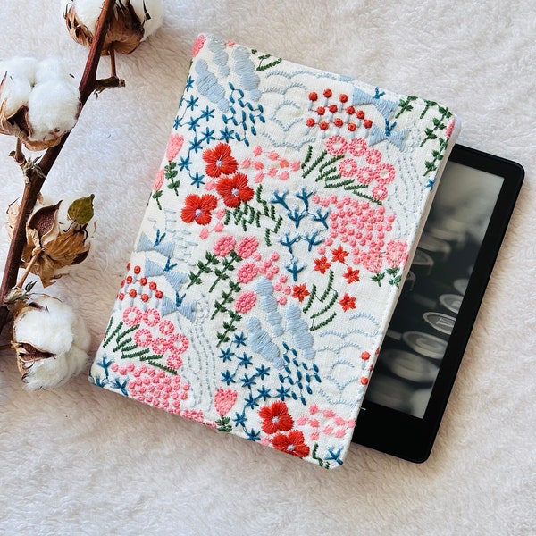 Embroidery Kindle Cover With Elastic Closure, Padded Kindle Paperwhite Sleeve, Kindle 6”& 6.8” Pouch, Book Accessories, E-Reader Case