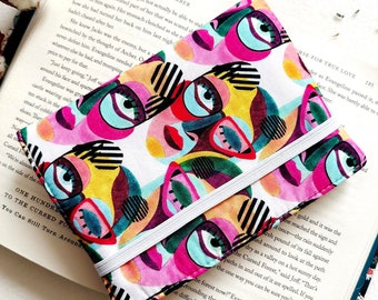 Abstract Kindle Cover With Elastic Closure, Padded Kindle Sleeve, Kindle Pouch, Book Accessories, Kindle Case, Bookish Gifts, Kindle Cover