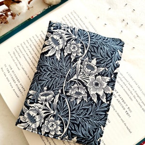 Flowers Kindle Cover With Elastic Closure, Padded Kindle Sleeve, Blue Kindle Pouch, Book Accessories, E-reader Case, Book Lover Gift image 1