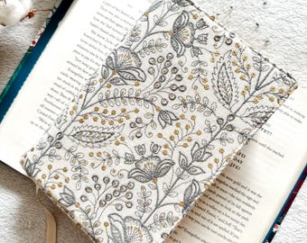 Funda para libros ajustable bordada, protector de libros acolchado, funda para libros con flores, estuche floral para libros, sobrecubierta bordada para libros, accesorios para libros