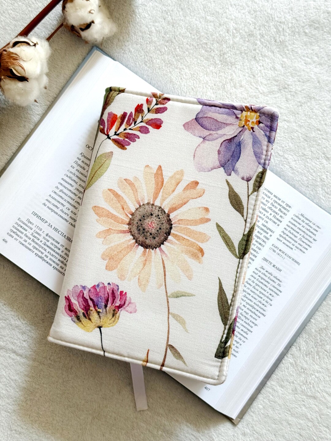 Adjustable Floral Book Cover, Padded Book Protector, Book Sleeve ...