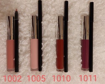 Lippenstift + Lippeneinlagen passend