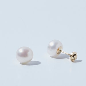 Pearl Stud Earrings, 14K SOLID GOLD Natural Pearl Earrings, Handmade Pearl Jewelry, Minimalist Dainty Earrings, Screw Flat Back Earrings