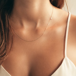 COLLAR CON INICIAL, Collar con Voto, Collar Personalizado, Oro, Oro Rosa o Plata, Joyería Minimalista Delicada