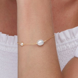 Pearl Bracelet -  Freshwater Pearl Bracelet -  Sterling Silver Bracelet - Dainty Charm Bracelet for Women - Handmade Bracelet - Gift for Her