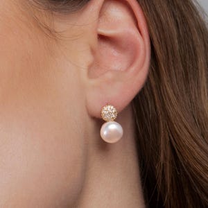 Pearl Earrings - Freshwater Pearl  Earrings with Pave Circle - Dainty Hypoallergenic Studs - Diamond Earrings - Minimalist Jewelry For Women