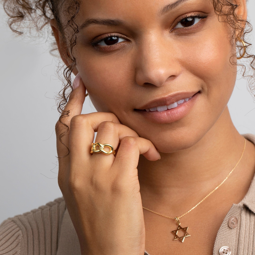 Mika Oversize Chain Ring, Gold main image 0