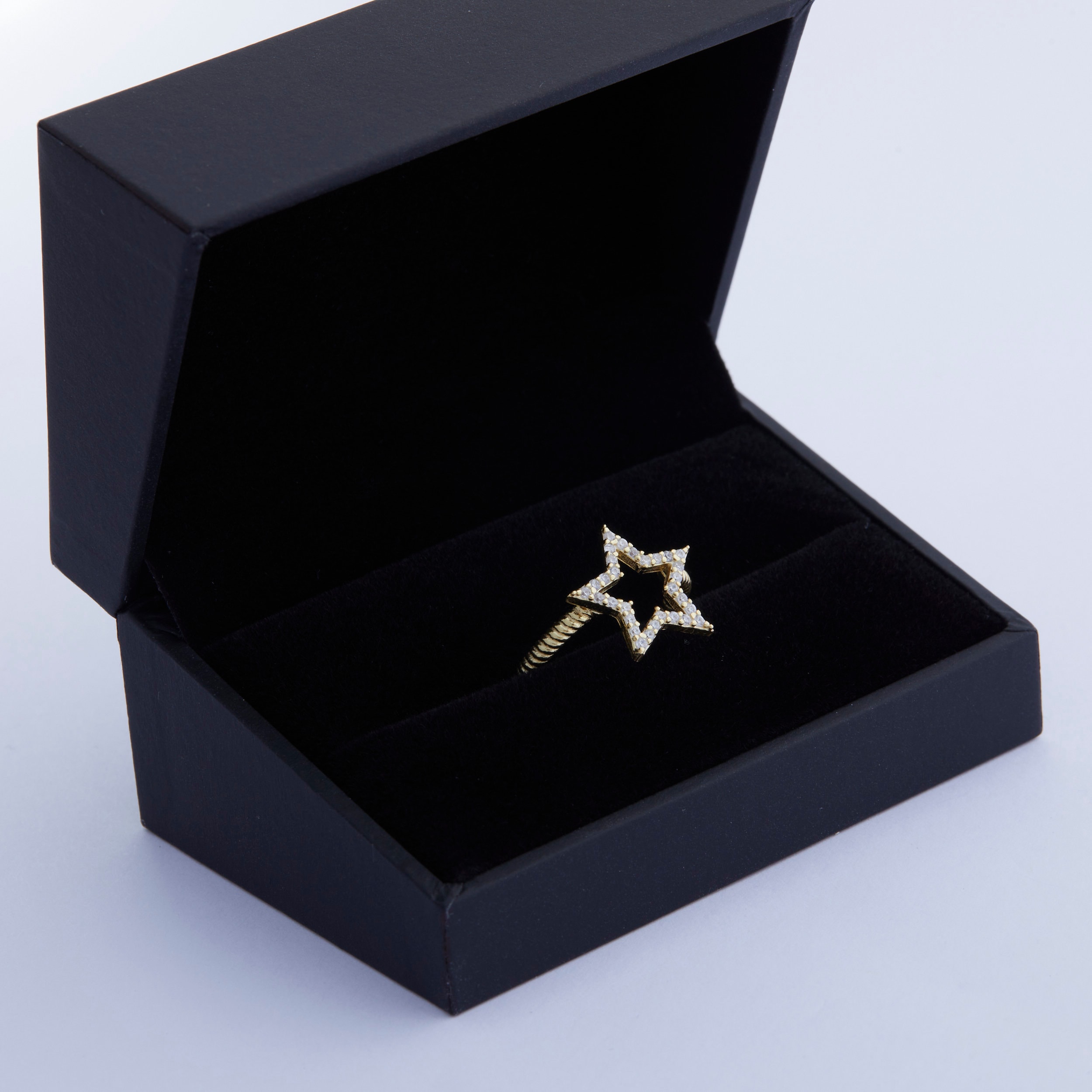 きらきら Pave イニシャル レター リング ☆GOLD☆S925 きらきら Pave イニシャル レター リング ☆GOLD☆S925 (指輪